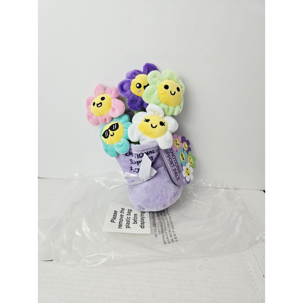 Emotional Support Pals cozy plush NWT Flower Bouquet by Relatable